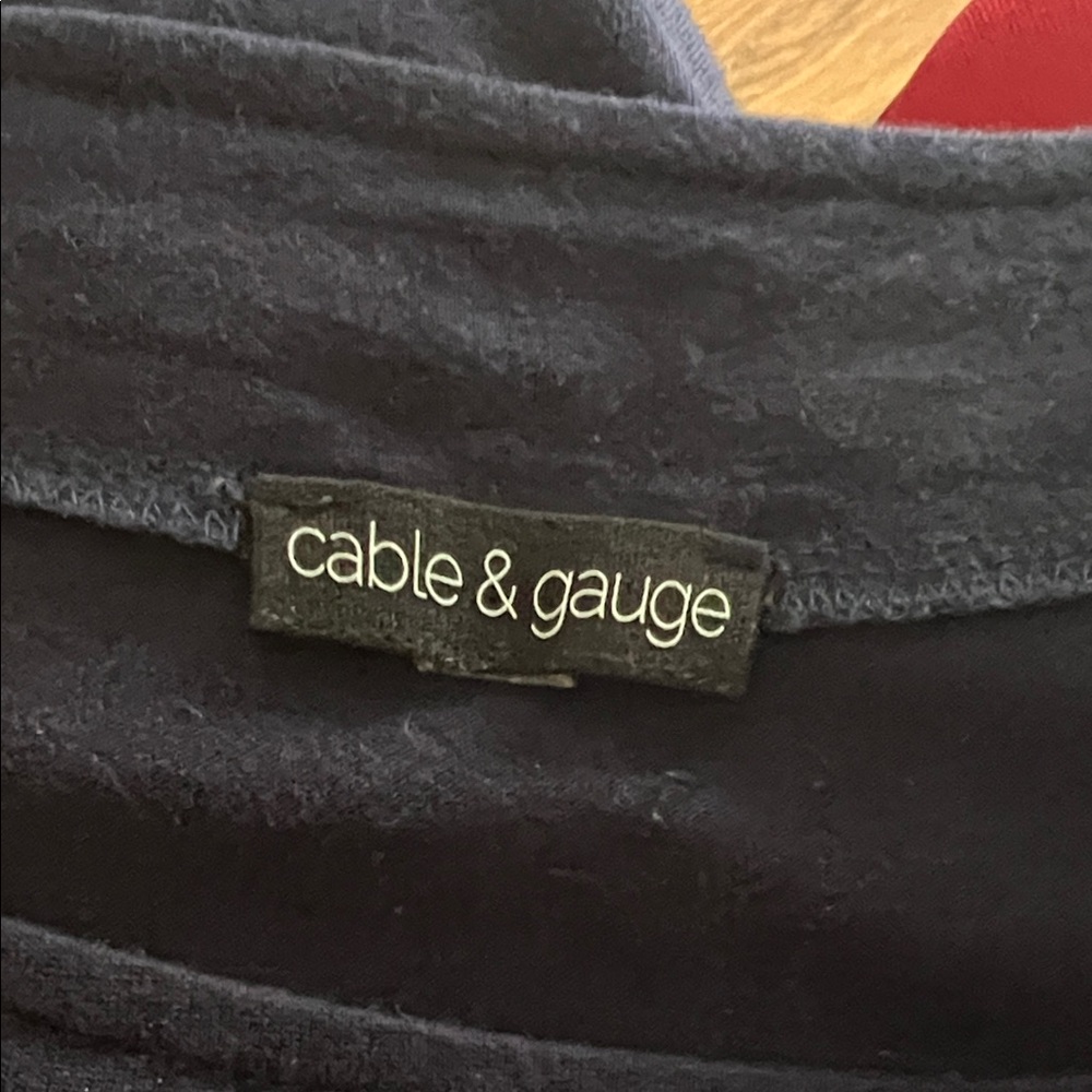 #1250+Cable & Gauge Black Grommet Short Sleeve Top - Picture 6 of 9